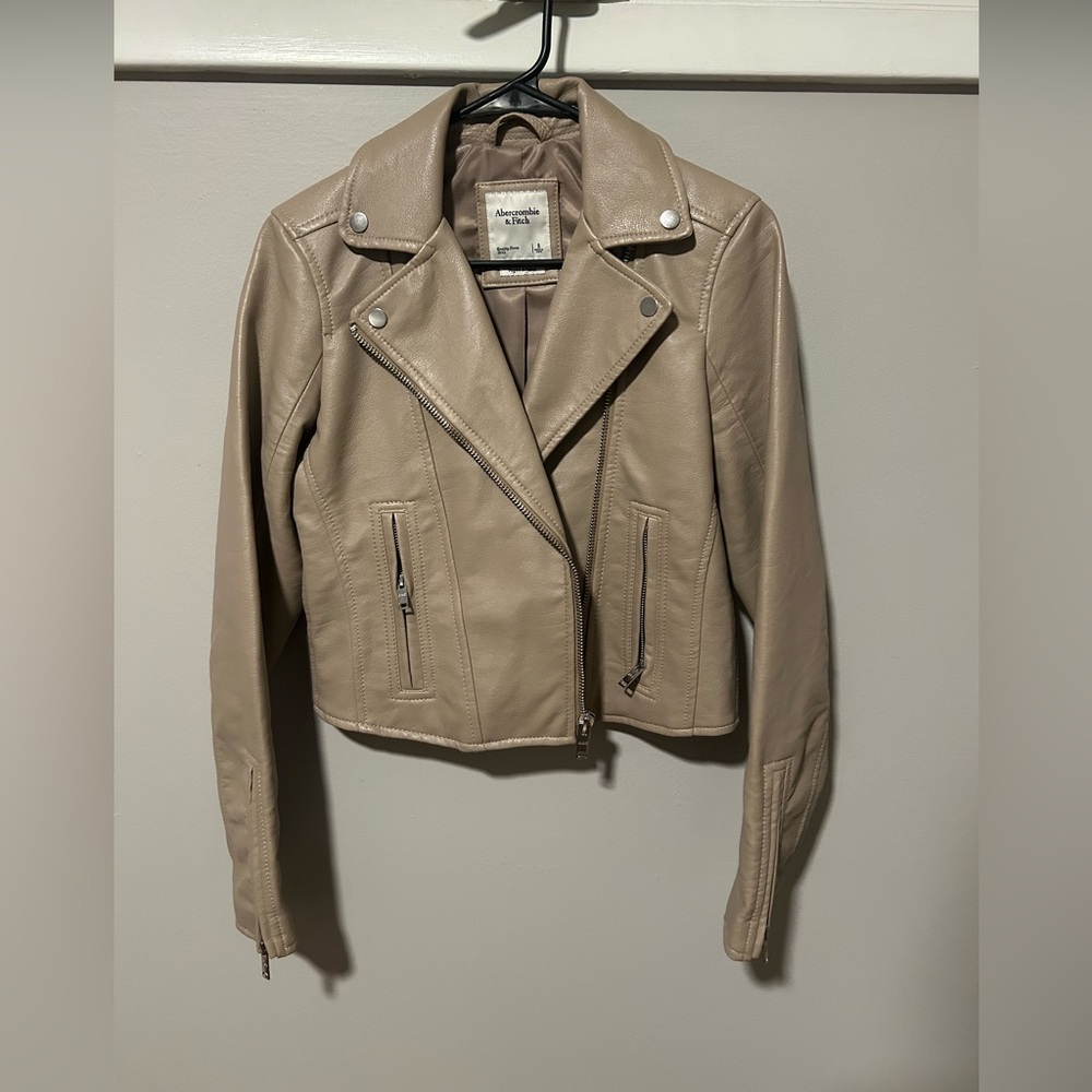 Abercrombie & Fitch Tan Vintage Leather jacket
